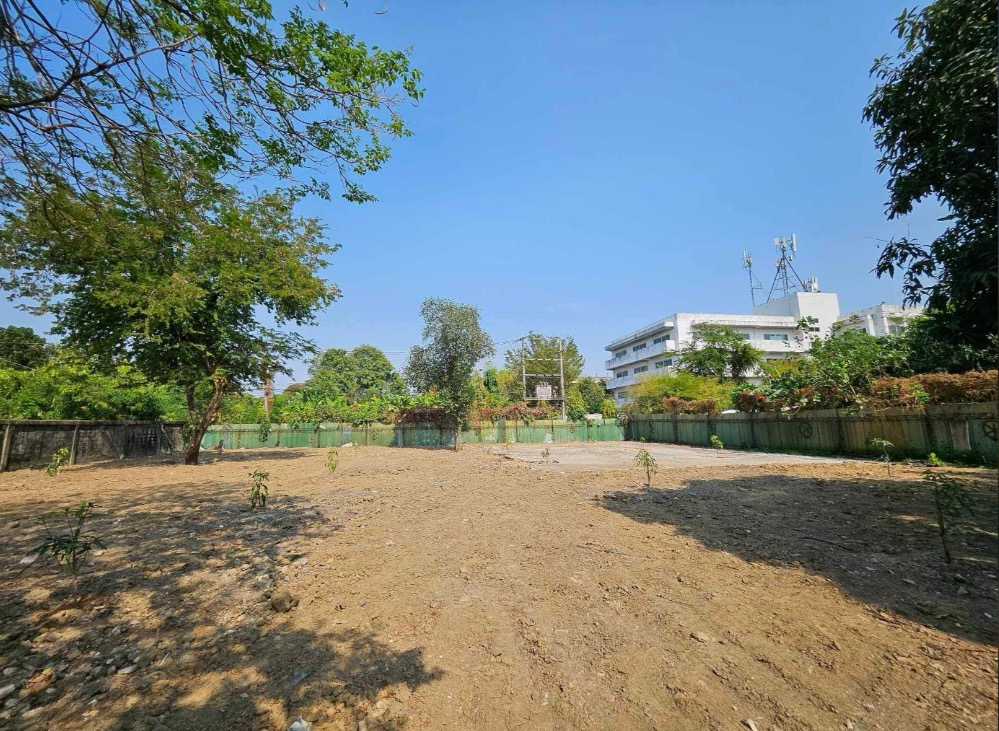 ขายที่ดินสุขุมวิท101/1แยก36 หน้ากว้าง33ม. 278ตร.วา เหมาะทำโฮมออฟฟิศ