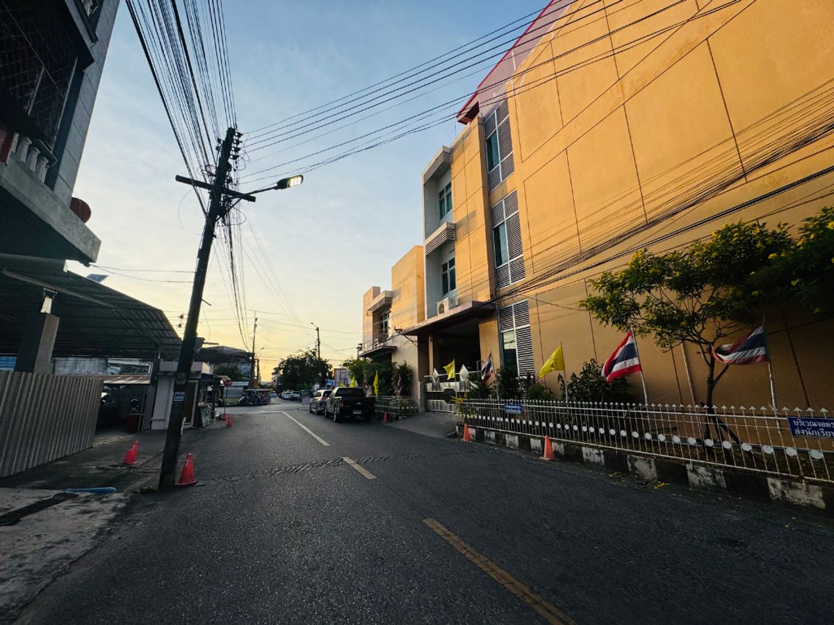 ขายที่ดินหาดใหญ่ 101ตารางวา แปลงสี่เหลี่ยนสวย เพียง 3.4ล.บ.