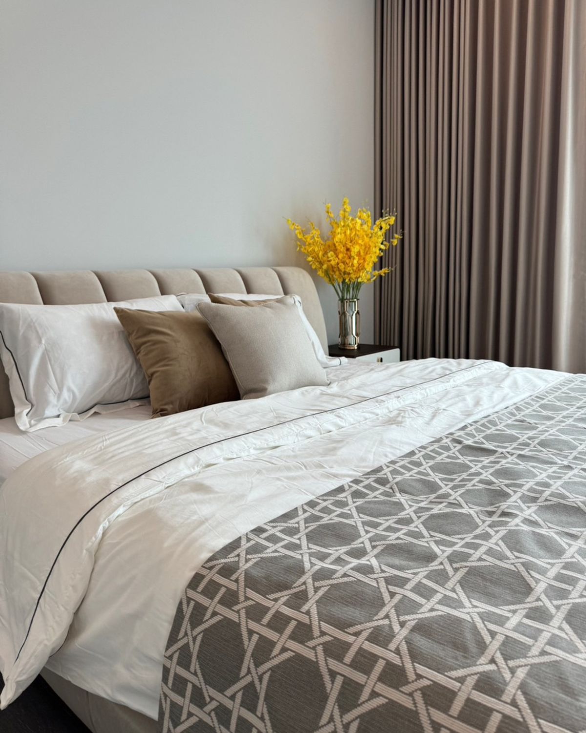 ขาย / ให้เช่า บ้านเดี่ยวหลังใหญ่ ดีไซน์โมเดิร์นสวย เฟอร์นิเจอร์ครบ พร้อมเข้าอยู่ 