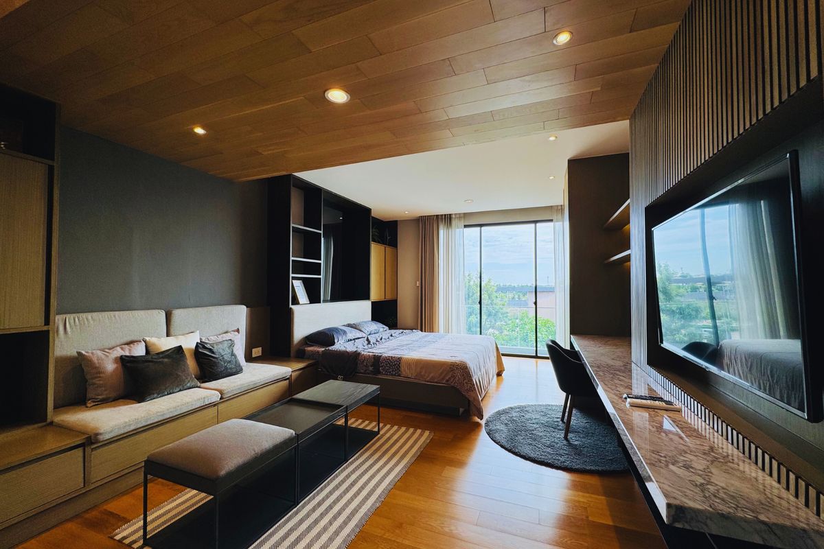 คุ้มตั้งแต่ซื้อ! ขายพร้อมผู้เช่า ทาวน์โฮม 4 ชั้น แปลงมุม โครงการ Nirvana Define ศรีนครินทร์ - พระราม 9 