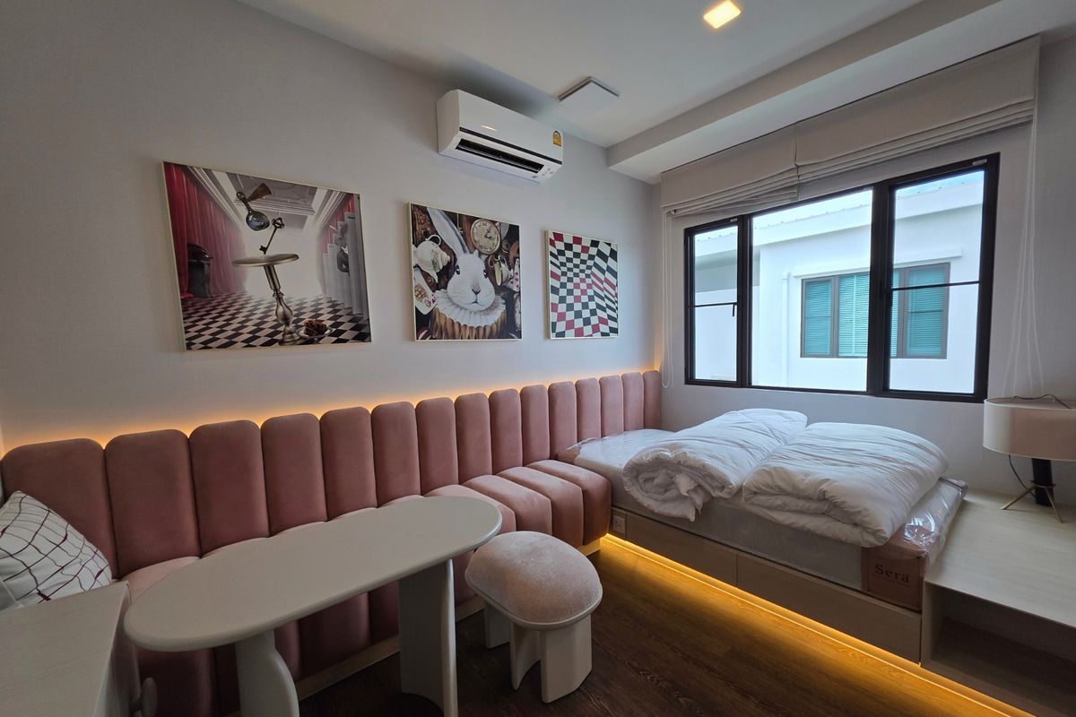 ให้เช่าบ้านหรู มัณฑนา บางนา กม.15 บ้านใหม่ ใกล้สวนส่วนกลาง พร้อมอยู่