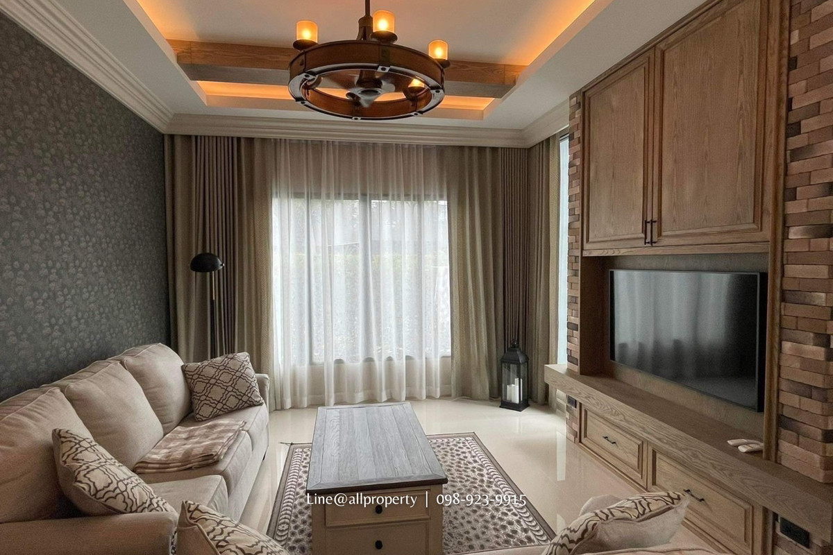 ขายบ้านหรูแต่งเต็มเฟอร์นิเจอร์นำเข้า แปลงมุมหลังใหญ่สุดเศรษฐสิริกรุงเทพกรีฑา 2