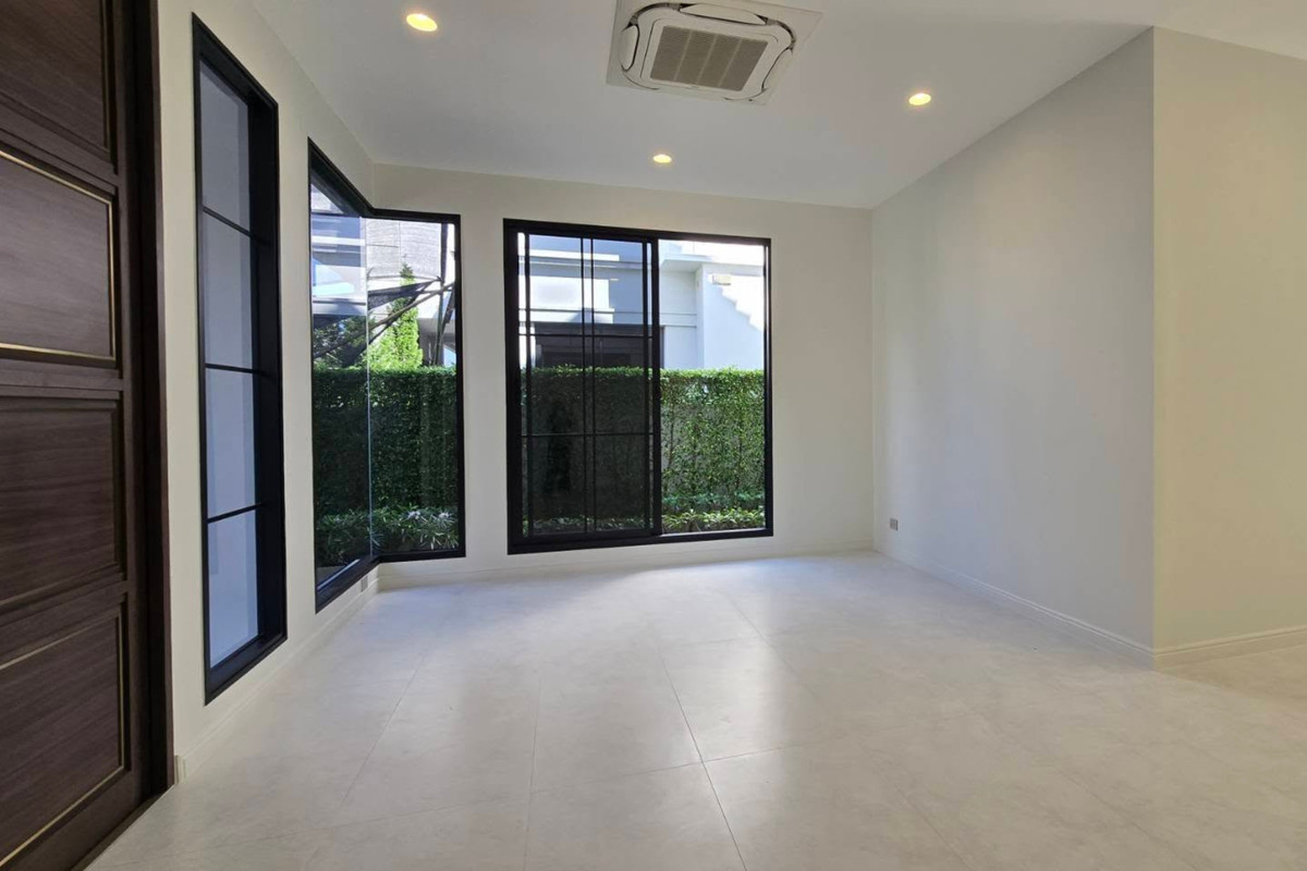 ให้เช่าบ้านหรู บ้านใหม่หลังใหญ่ 4ห้องนอน 378ตร.ม.