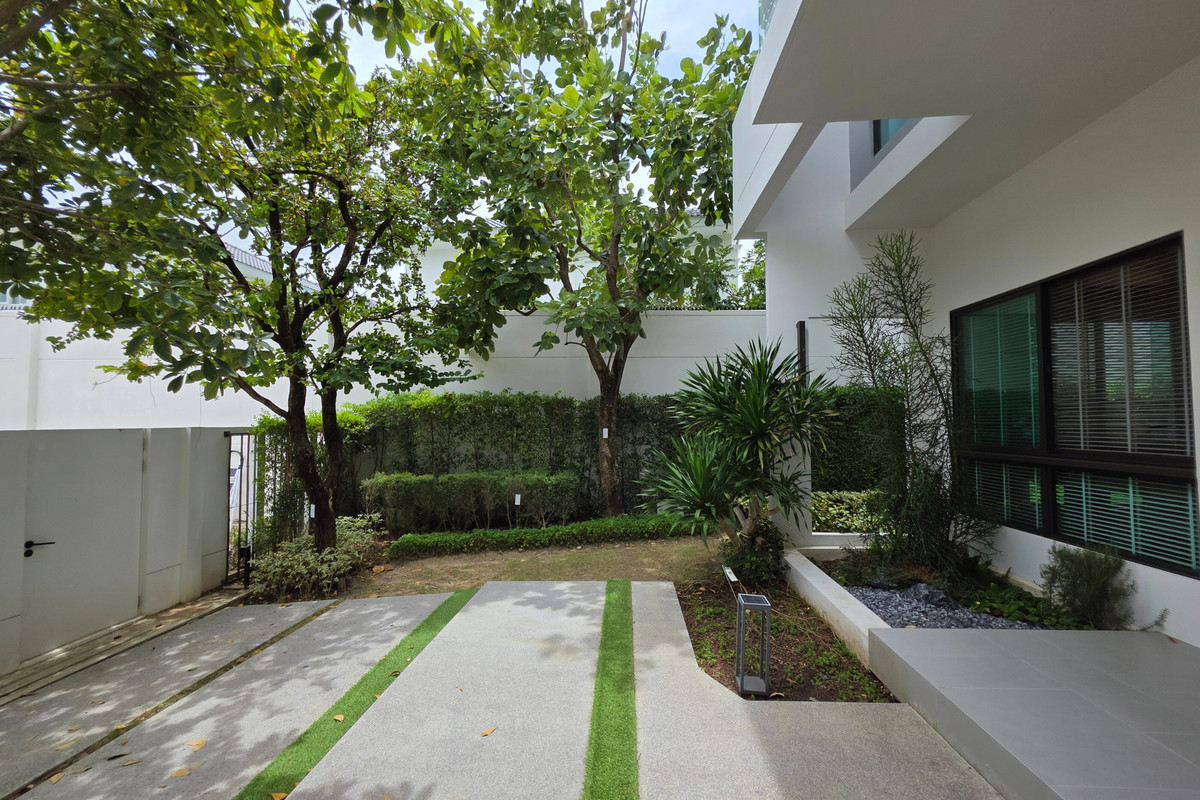 ขายบ้านเดี่ยวแต่งครบ มัณฑนา บางนา กม.15 แปลงมุม ไพรเวท ราคาดีที่สุด