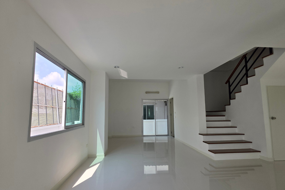 🔥 ถูกสุดในย่าน! เนอวานา พาร์ค สุขุมวิท 77 หลังมุม รีโนเวทใหม่กริ๊บ ✨ ฟรีโอน! แอร์ใหม่ 4 เครื่อง