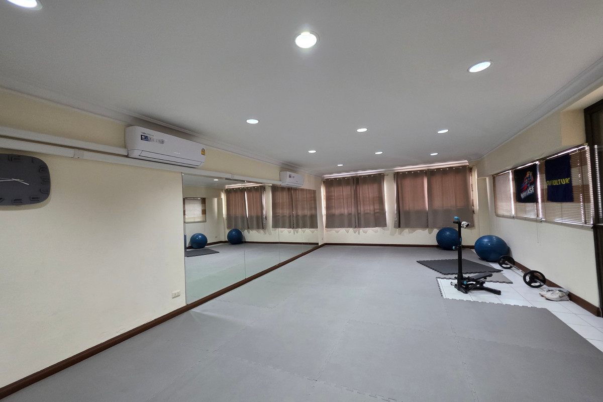 🔥 ใหญ่ที่สุด! โฮมออฟฟิศพระราม 9 พื้นที่ 540 ตรม. 💼 10.8 ล้านบาท 💎