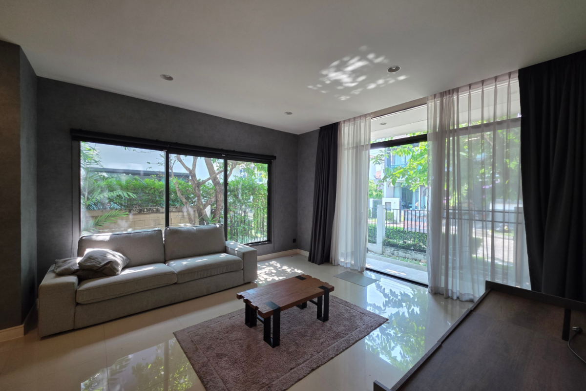 🔥 โอกาสลงทุน! เศรษฐสิริ กรุงเทพกรีฑา 15/1 ใกล้ Brighton แค่ 700 ม. 💎 ทำเลดีมีผู้เช่าตลอด ✨ เพียง 12 ล้าน! 