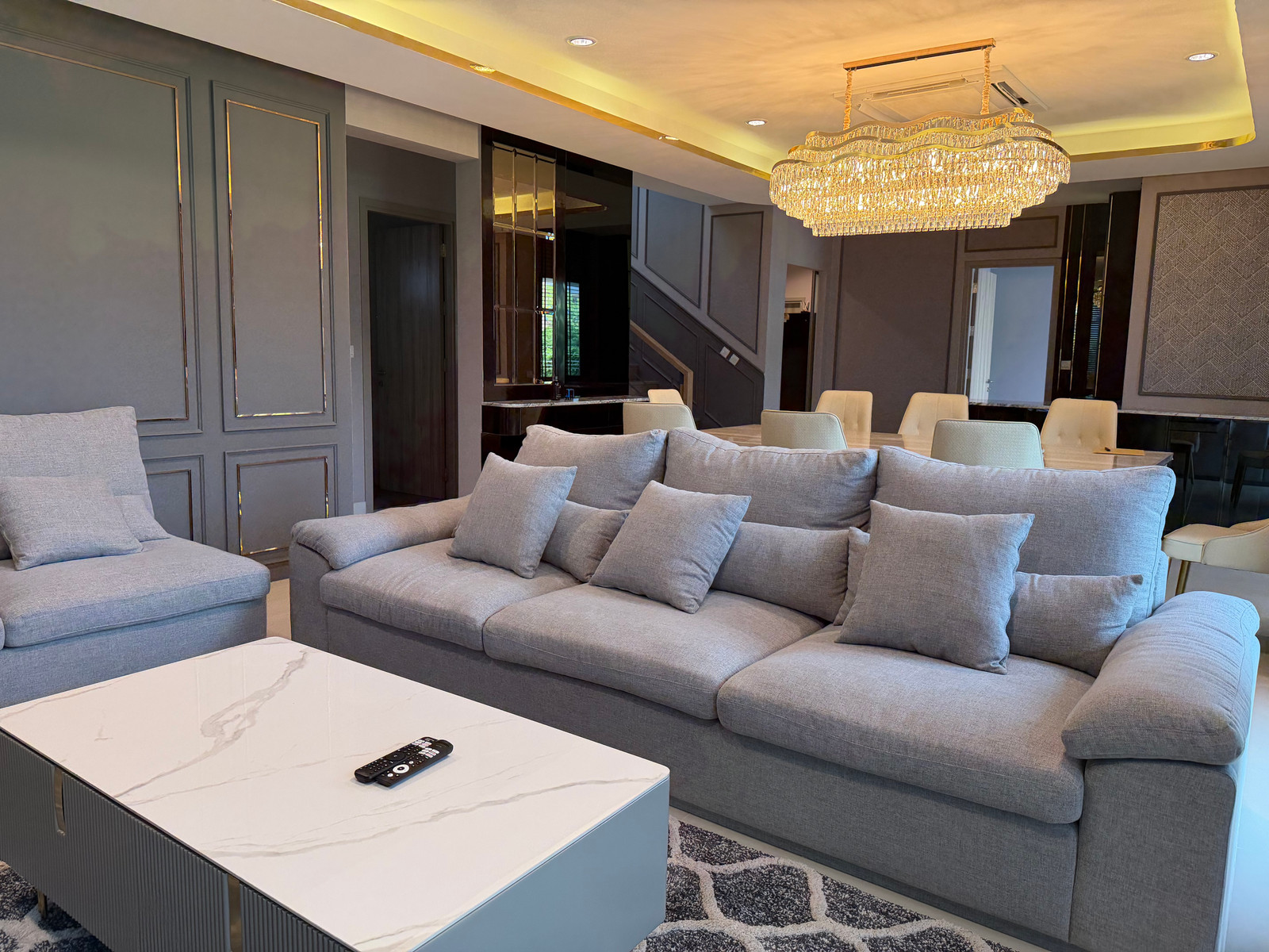 💰 ลงทุนพร้อมรายได้! ขายบ้านเดี่ยว เดอะปาล์ม บางนา-วงแหวน1 🏡 พร้อมผู้เช่า 130,000/เดือน ✨ ใกล้สนามบินสุวรรณภูมิ