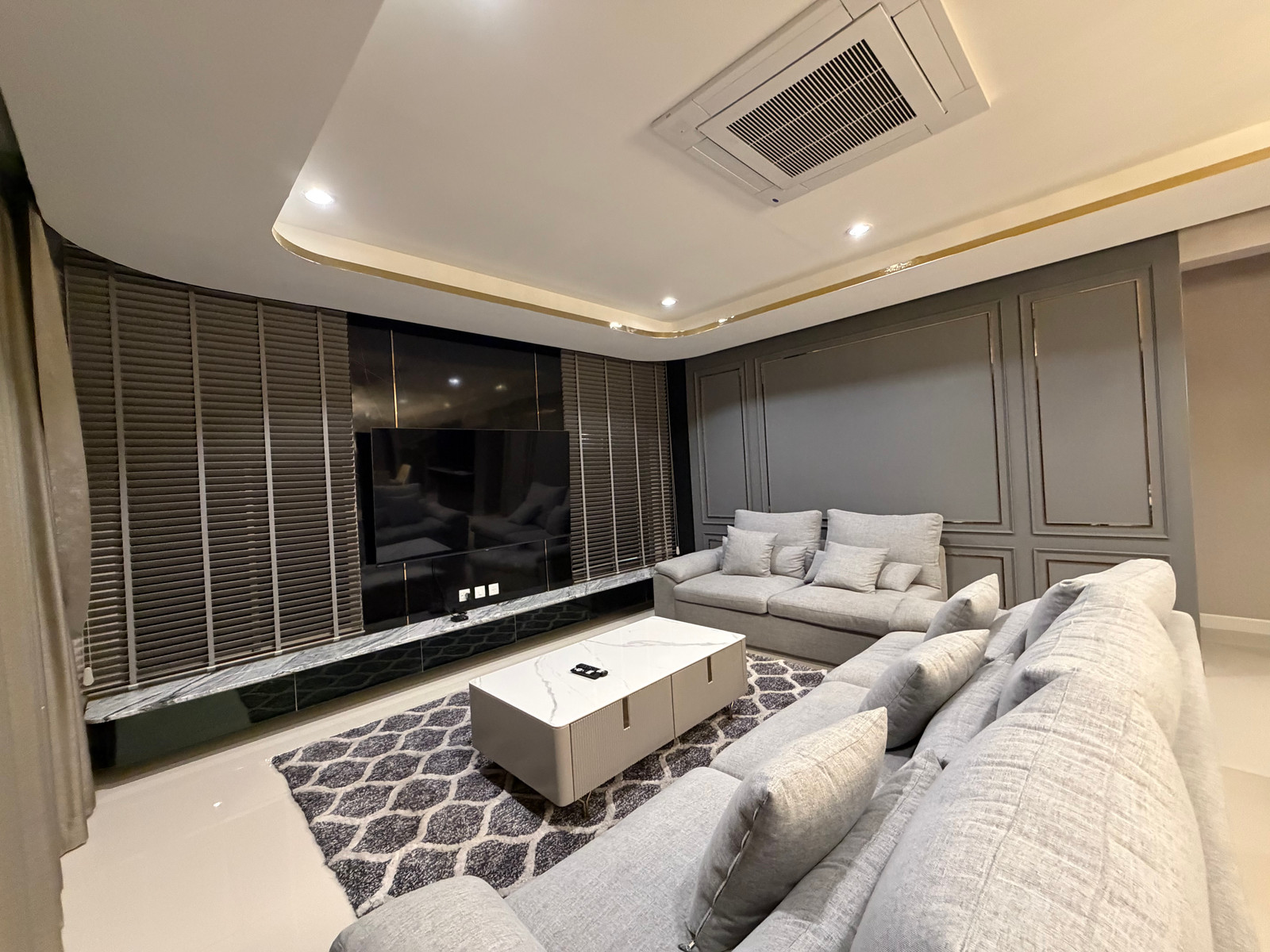 💰 ลงทุนพร้อมรายได้! ขายบ้านเดี่ยว เดอะปาล์ม บางนา-วงแหวน1 🏡 พร้อมผู้เช่า 130,000/เดือน ✨ ใกล้สนามบินสุวรรณภูมิ