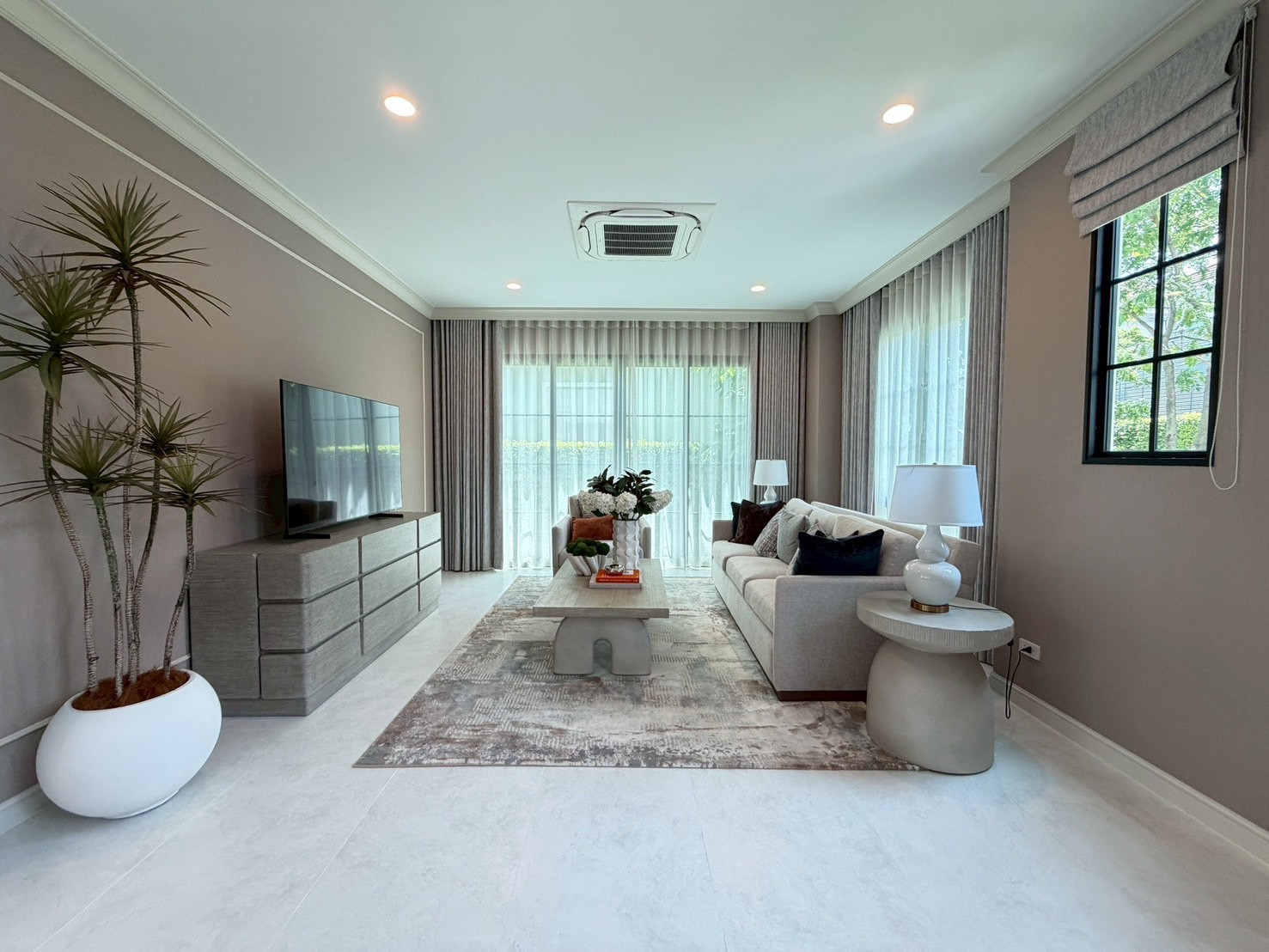 🔥 ให้เช่าบ้านหรู Ultra Luxury 🔥 ณริณสิริ กรุงเทพกรีฑา ใกล้ Brighton College เพียง 900 ม.