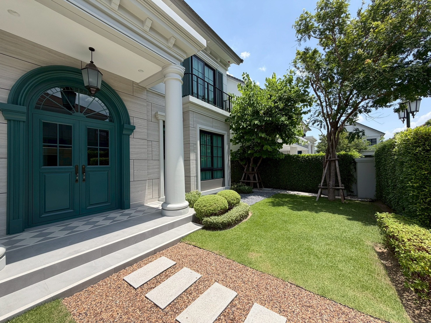 🔥 ให้เช่าบ้านหรู Ultra Luxury 🔥 ณริณสิริ กรุงเทพกรีฑา ใกล้ Brighton College เพียง 900 ม.