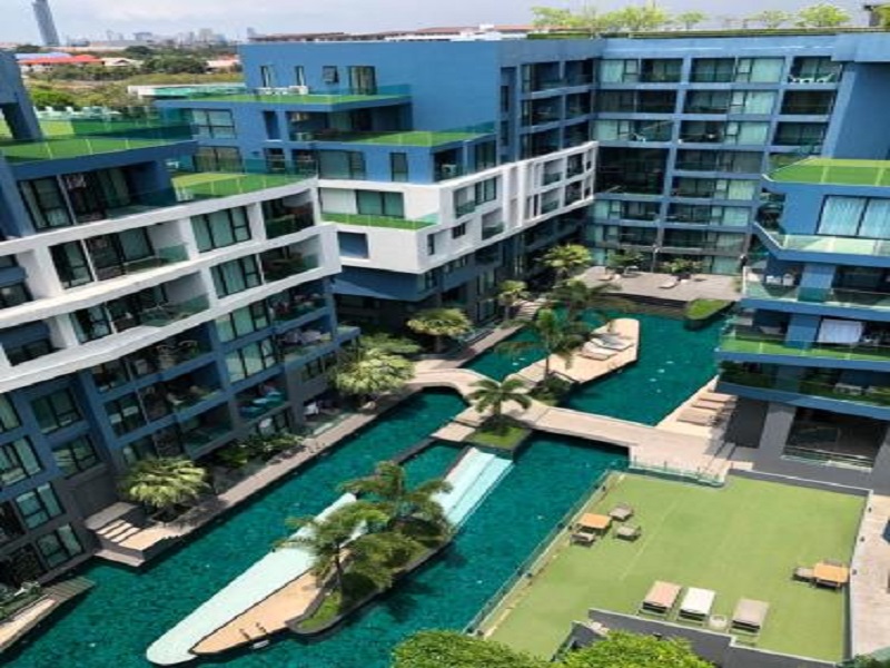 แอคควา-คอนโดมิเนี่ยม