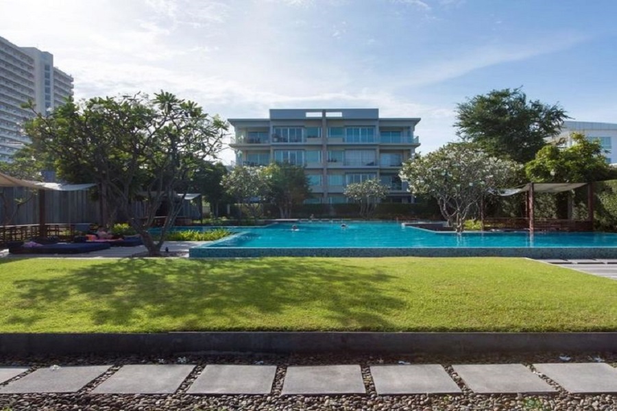 Baan-Sanpluem-Hun-Hin