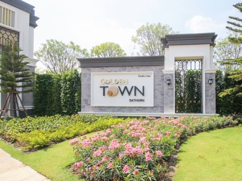 Golden-Town-Sathorn