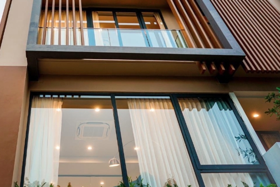 แกลอเรีย-64