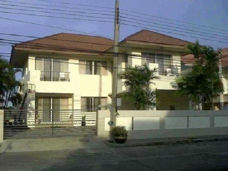 Krisada-City-Lake-Park