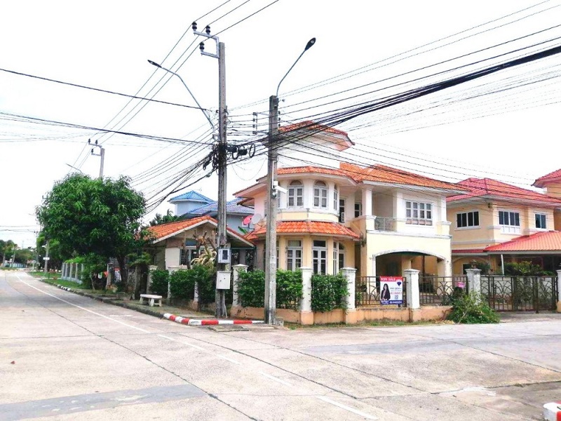 Passorn-13-Suwintawong