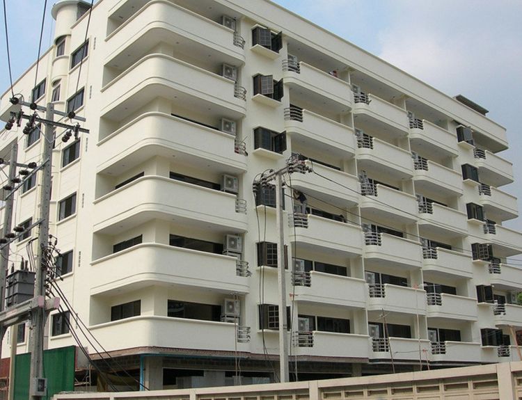 พรีเมียร์-ทองหล่อ