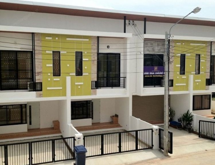 ดิ-เอ็นเทอร์-กิ่งแก้ว-251