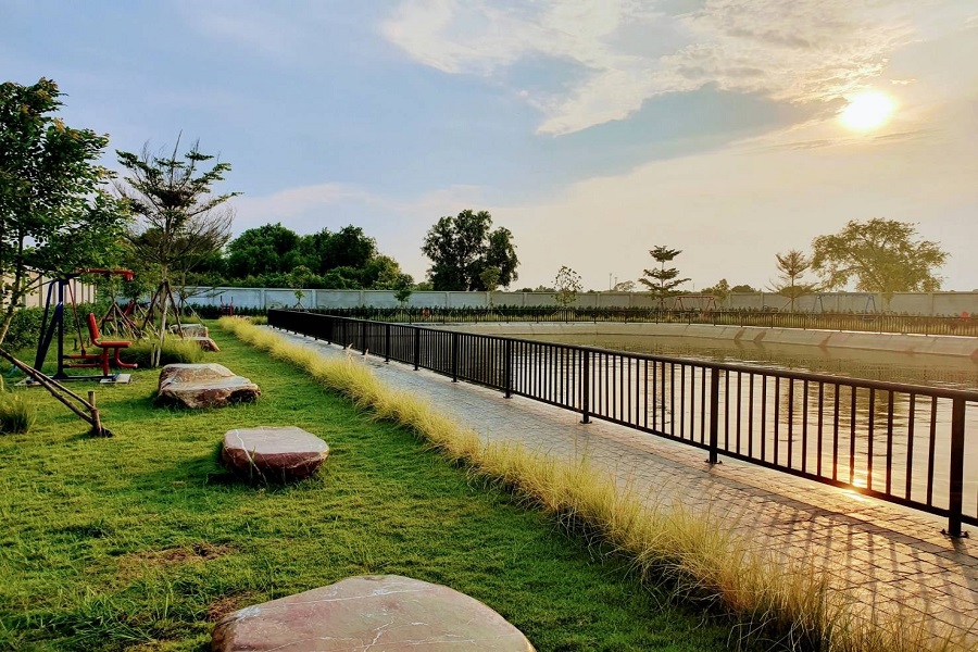 The-Chic-Town-Lat-Lum-Kaeo