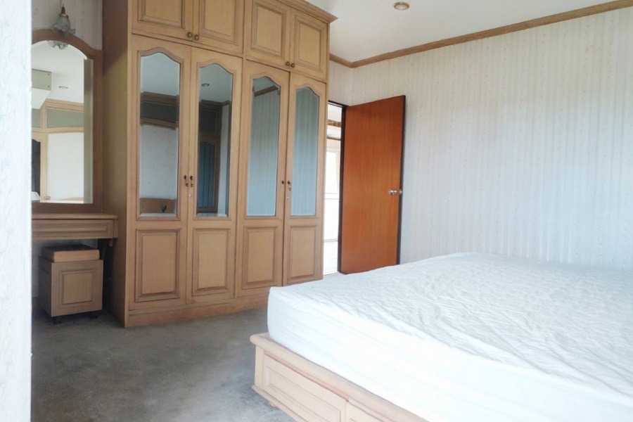 Senathip-LivingPlace