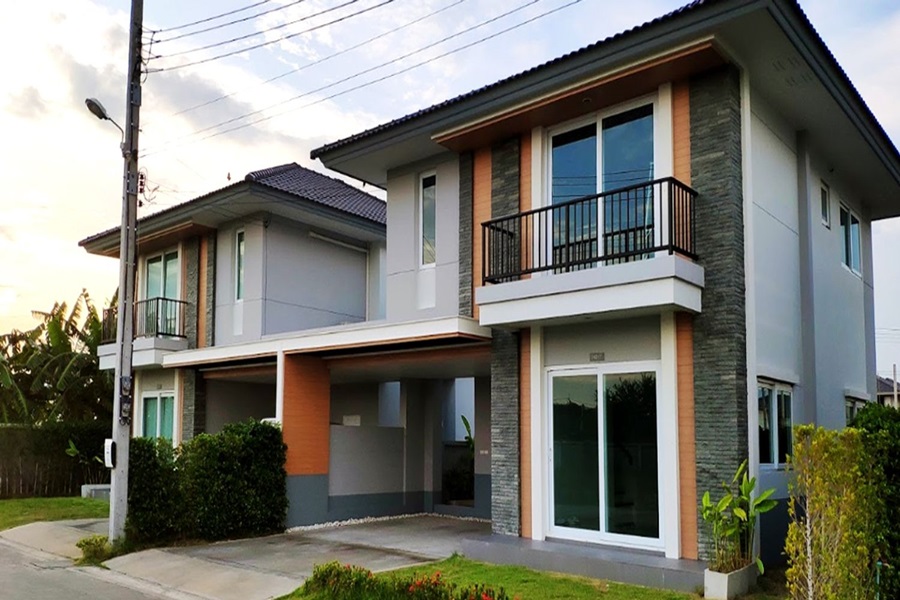 Deeprom-Grand-Theparak-Phraeksa