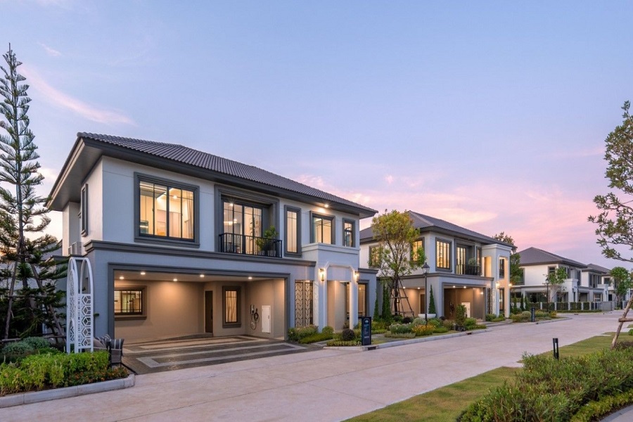 Grand-Britania-Wongwaen-Pracha-Uthit