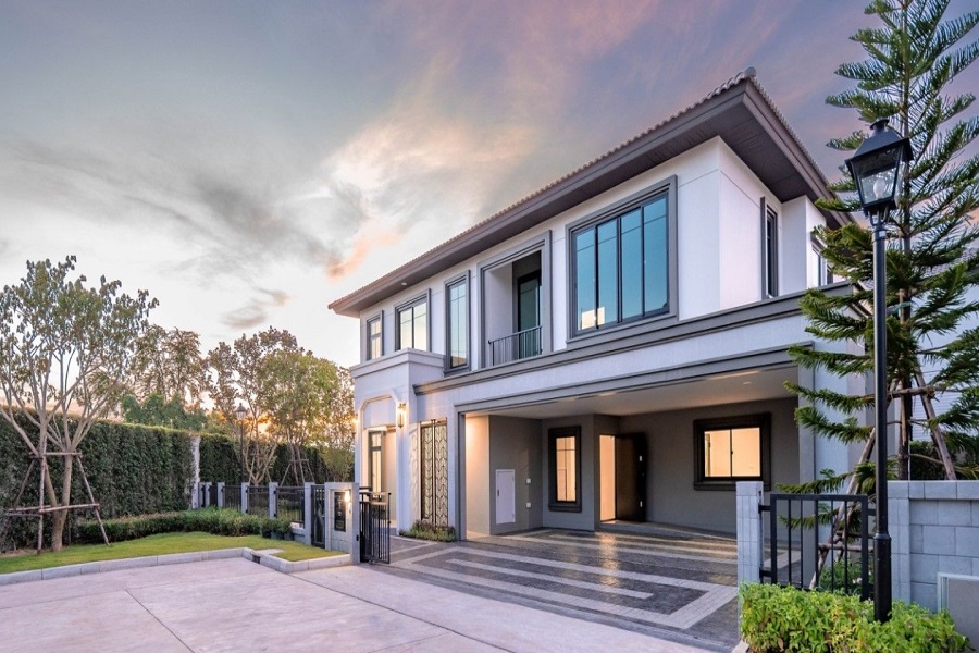 Grand-Britania-Wongwaen-Pracha-Uthit